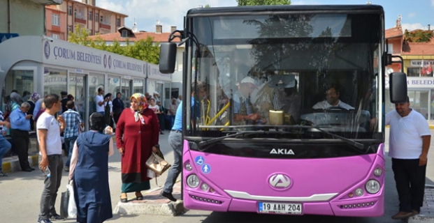 KORONA HALK OTOBÜS SEFERLERİNİ DE VURDU